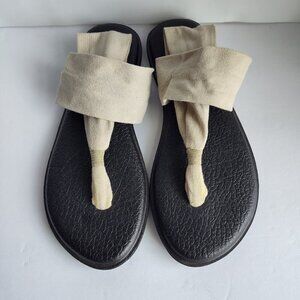 Ladies SZ 9 Sanuk Blk/Beige Yoga Thong Sandal
